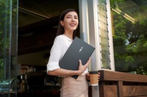 ASUS ZenBook 14 Ultralight (UX435EAL)