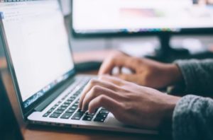Aplikasi Laptop Untuk Anak Sekolah
