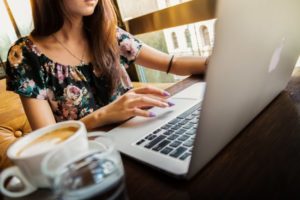 cara memperbaiki laptop yg lemot